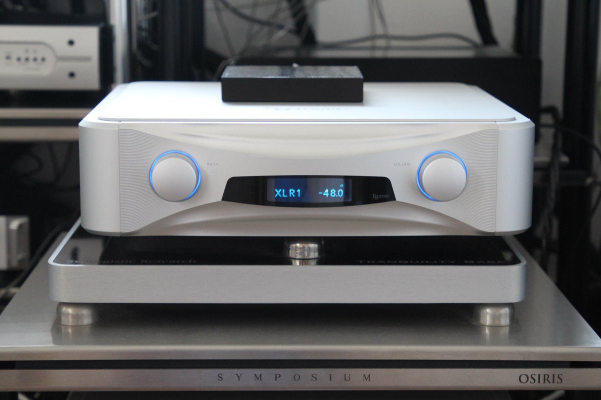 HowardKneller's tweet photo. I just changed the configuration of my Esoteric Grandioso C1 preamp ($40,000 USD) and have posted photos on Instagram and Facebook. Check it out and follow me for audio and photography . IG: @howardkneller, @howardkneller.photog. FB: @howardkneller
#esotericusa #preamp https://t.co/XjBlZc5LxG