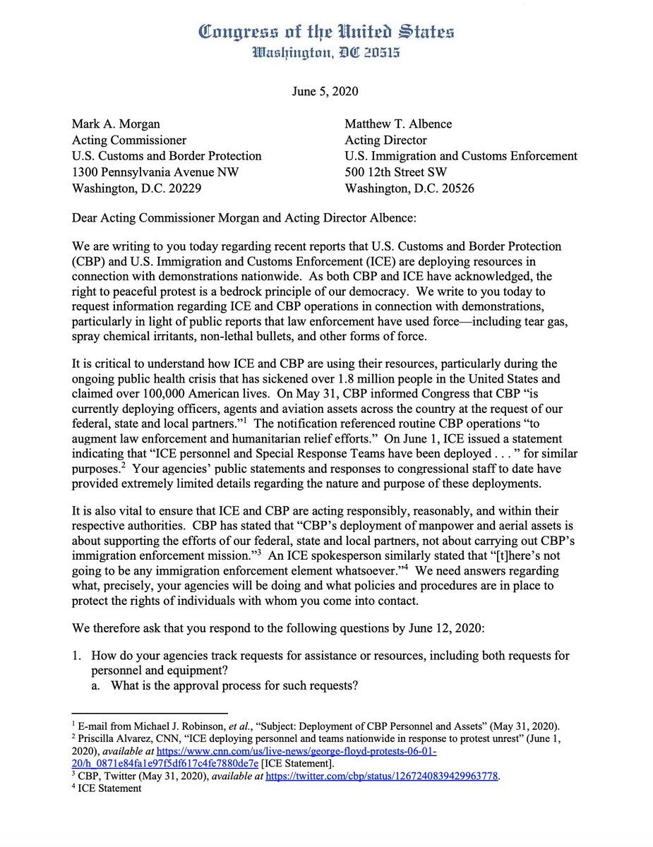SenatorDurbin's tweet photo. The right to peacefully protest is a bedrock principle of our democracy & I am concerned by reports of ICE & CBP officers using force against Americans exercising that right. Joining @SenKamalaHarris in demanding answers from ICE & CBP on their involvement in the recent protests. https://t.co/L6fuzrEOST