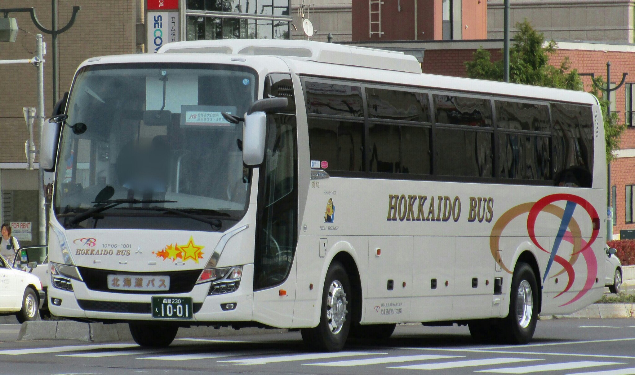 北海道バス図鑑 V Tvittere 北海道観光バス 函館230え1001 10f06 1001 三菱ふそう 三菱ふそうバス製造 エアロエース 2tg Ms06gp 19年式 所属 本社営業所 撮影地 小樽駅前 北海道バス図鑑 T Co Lyuzwa64v7 Tvitter