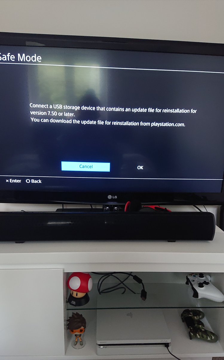 ADayToCali's tweet photo. @AskPlayStation ever since the update released my PS4 will no longer start properly and just comes up with this error message. How can this be resolved as nothing has worked fixing it so far? https://t.co/OFWX0MRCDV