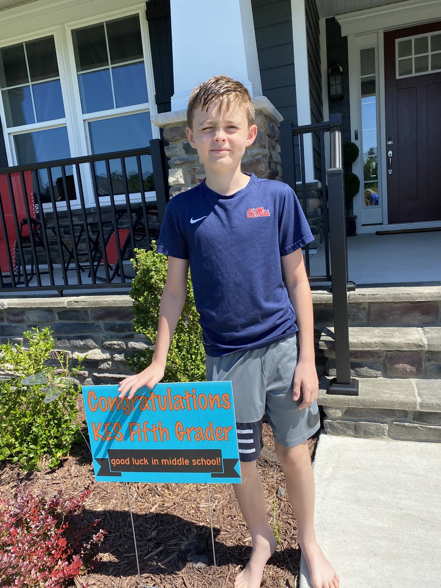 Thanks you Kaechele PTA for the 5th grade yard signs <a href="/KES_PTA/">Kaechele  PTA</a> <a href="/KEScoyotes/">Kaechele Elementary School</a> <a href="/HenricoSchools/">Henrico Schools</a>