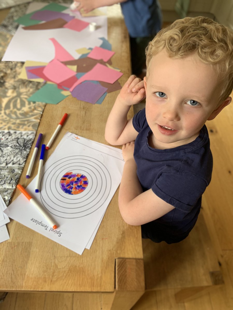 clairLfoley's tweet image. @StAlbans_Sch #reception #repeatedpatterns #subtraction AF enjoying snail and the whale inspired work today 😊🐌🐳