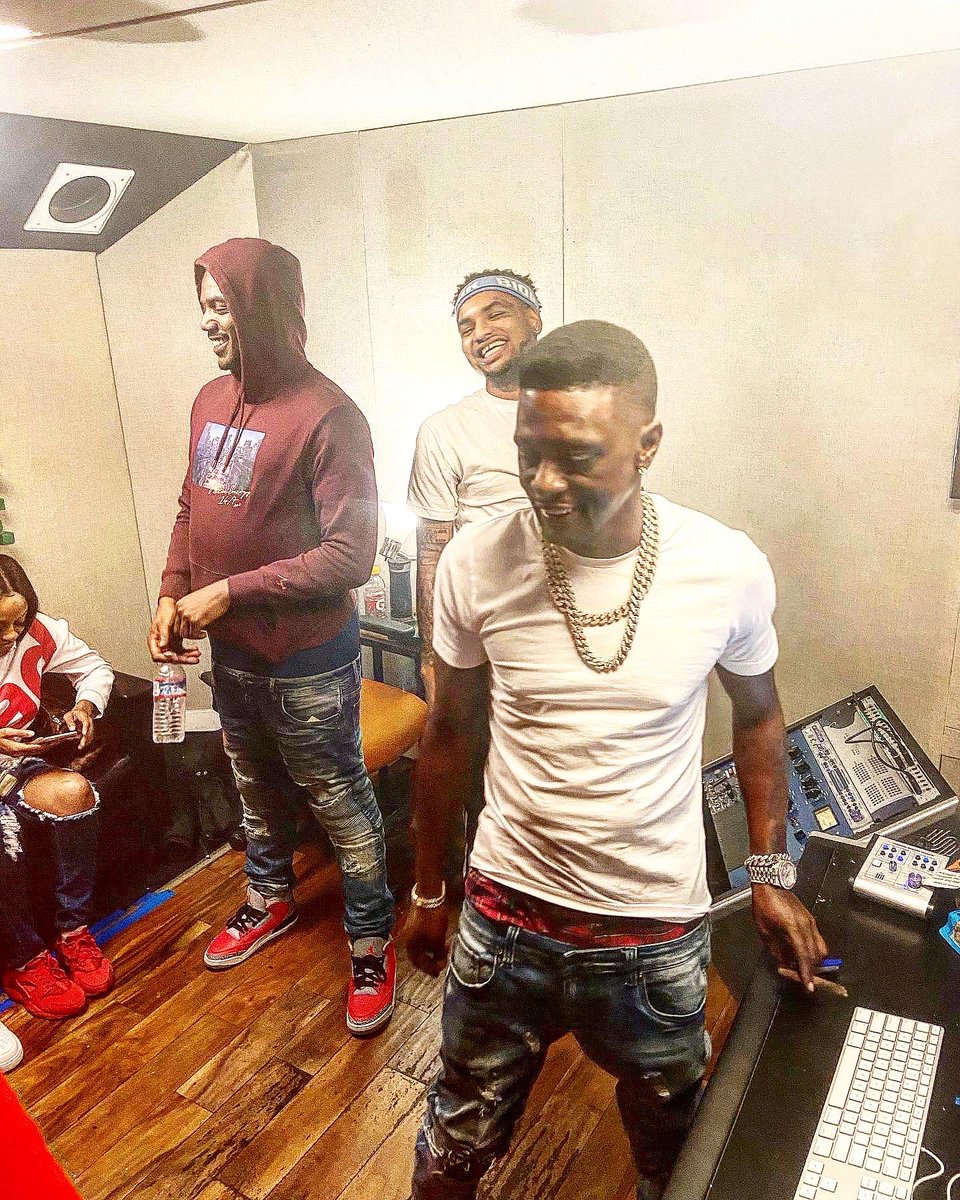 Brought my nigga <a href="/BOOSIEOFFICIAL/">Boosie BadAzz</a> 2️⃣ the good