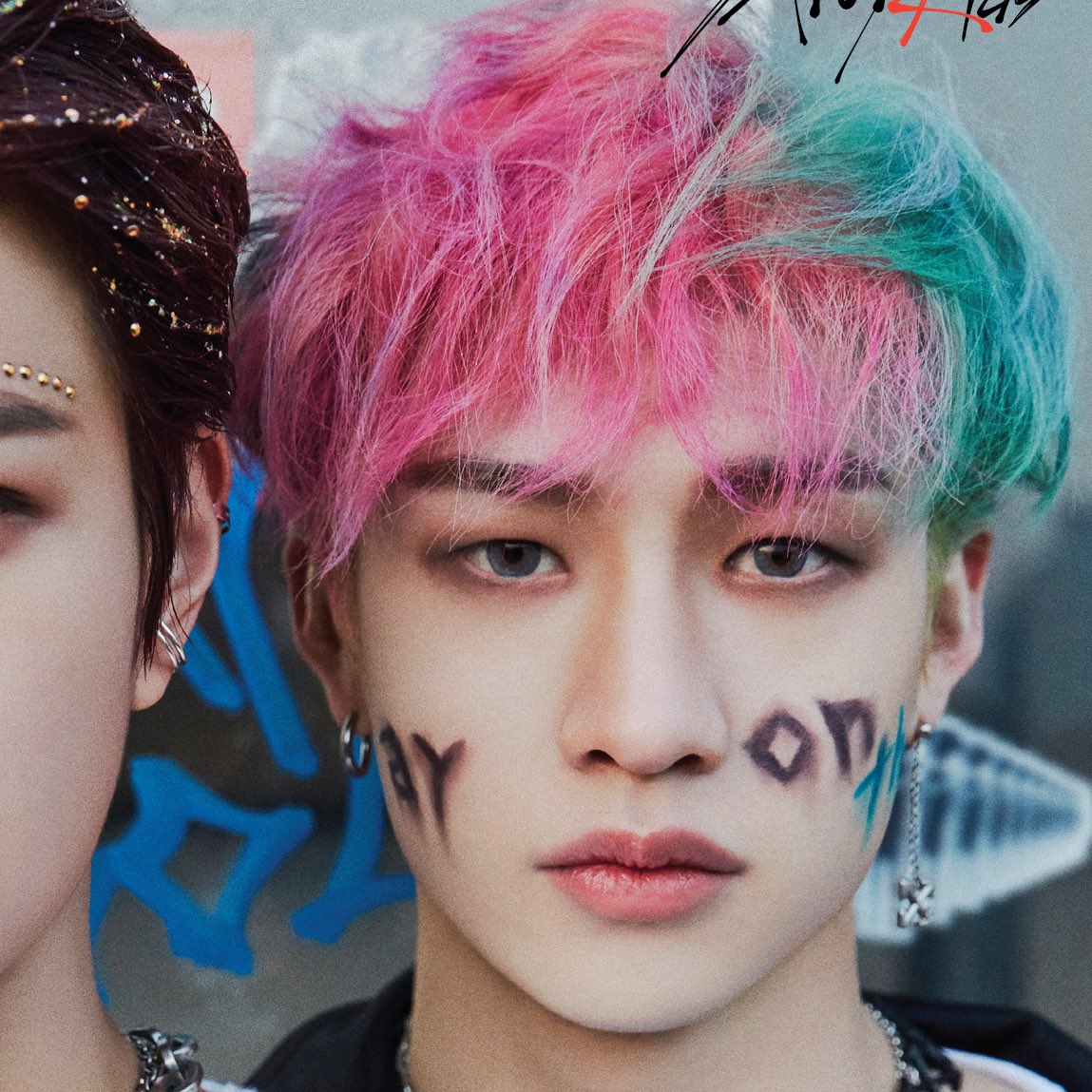 thinkabtchris's tweet photo. chans cotton candy hair ✨ https://t.co/ny0gG10HFM