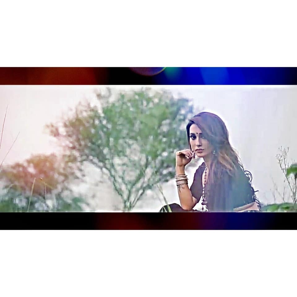 MimiCFanForever's tweet photo. @mimichakraborty  you are looking beautiful.... Your eyes, your smile so so 😍😍😍😍😍😍....
    
And You are lights in my life...

You are my everything....

 I  just love you..... https://t.co/JUeD4YaM5B