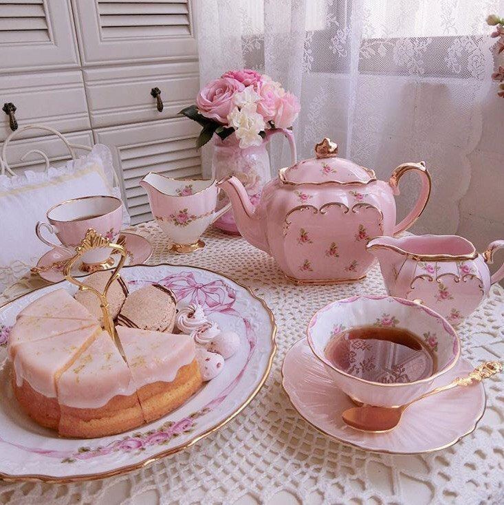 angeIbnb's tweet photo. special order of a tea set for @3KITT3N from anonymous ! <3

"take care of yourself <3" https://t.co/h2nk1axyWX