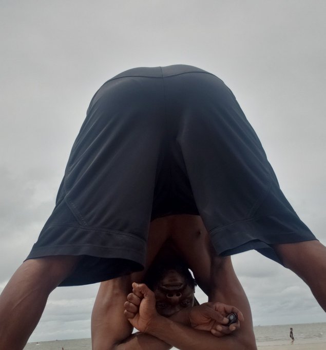 Dre - I'm into financial domination so as long as you tribute.. The compliments are extra lol.. Trust me when I tell you that you prefer me calm. You'll get more from any Master if they know your truth. https://t.co/BirqwKujX3