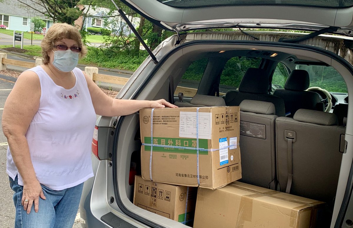 AFT Connecticut (@aftct) on Twitter photo On Fri #EastHtfd #paraprofessionals #union leader Robin Lupacchino loaded boxes full of face shields, masks nat'l <a href="/AFTunion/">AFT</a> obtained to protect #SchoolNurse, #PublicEd personnel when returning to <a href="/EastHartfordPS/">East Hartford Public Schools</a> buildings. #COVID19 <a href="/PSRP_AFT/">AFT PSRP Division</a> <a href="/AFTHealthcare/">AFT Healthcare</a> (credit @JB5591) On Fri #EastHtfd #paraprofessionals #union leader Robin Lupacchino loaded boxes full of face shields, masks nat'l <a href="/AFTunion/">AFT</a> obtained to protect #SchoolNurse, #PublicEd personnel when returning to <a href="/EastHartfordPS/">East Hartford Public Schools</a> buildings. #COVID19 <a href="/PSRP_AFT/">AFT PSRP Division</a> <a href="/AFTHealthcare/">AFT Healthcare</a> (credit @JB5591)