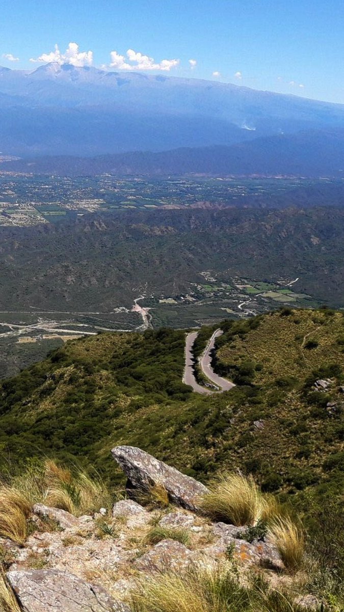 MartinPisello's tweet photo. Los???que???ven???los???paisajes???verdes??? de???#Catamarca???y???no???les???dan???RT??? https://t.co/5IfsQmwoDC