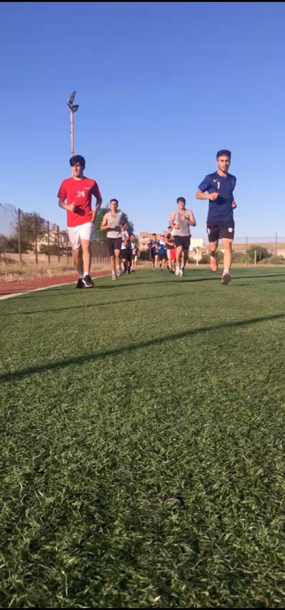 sertacakkor's tweet photo. Normalleşme sürecine dahil edilen atletizm kursları @batmanvaliligi @batmanhem , @BatmanilMEM , @GSB_Batman ve @btmnbld @bilal_serik @burak_eren_ghsi @safi_ozperk ‘ in destekleriyle tekrar açılıyor.Batman’li gençler sporla buluşuyor.SOSYAL MESAFEYE DİKKAT EDİYORUZ.Tesekkurler.👍 https://t.co/oD99Rz5wEe