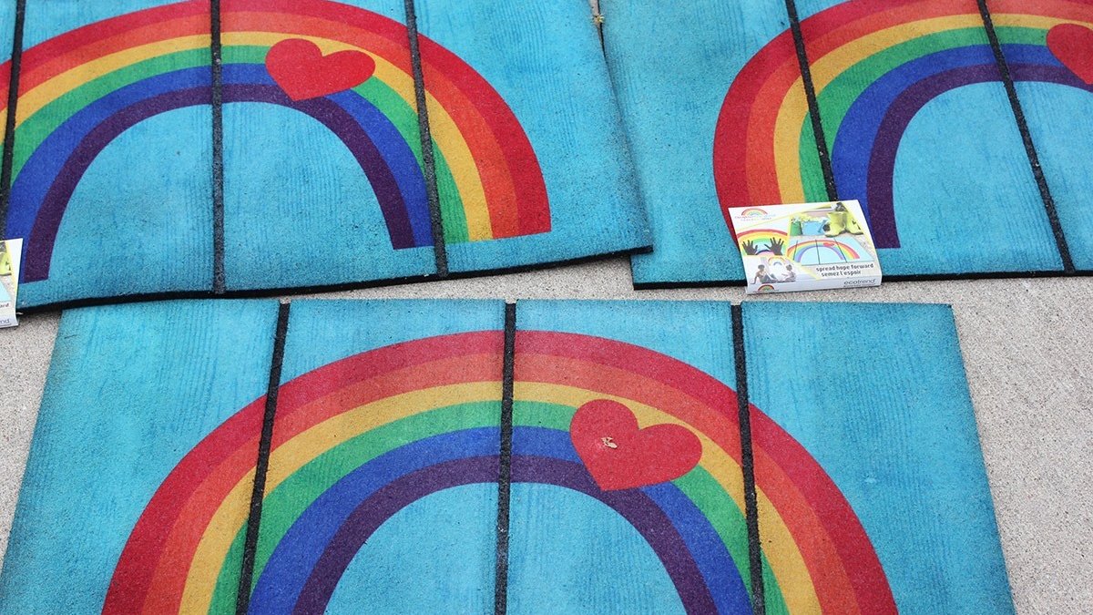 EDoormats's tweet photo. Thank you so much, @DrJoshuaTepper, for sharing this!
@CanadianTire Leslie&amp;Shepard location, is selling #BrighterDaysAhead rainbow mats with all proceeds benefitting @NYGHFoundation COVID19 Emergency Fund! @MultyHome @ParadiseDev #cavabienaller #thankshealthheroes https://t.co/12mGVff9eB