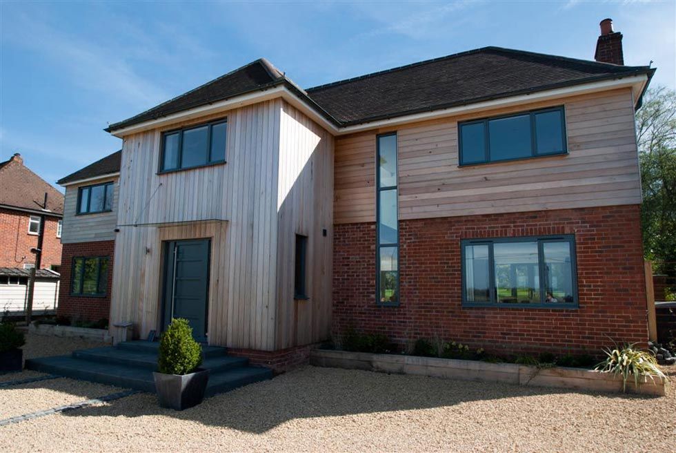 MyHomebuilding's tweet photo. If you think a remodelling project might be you, then take inspiration from these incredible #homes that got an exterior facelift during their remodel - with before and after pictures https://t.co/64XxgSO0Ov https://t.co/RXJGTxJSCp