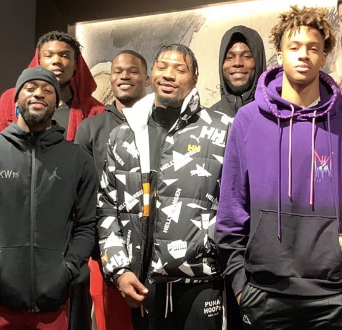 MickstapeShow's tweet image. Everyone showing up to Orlando like