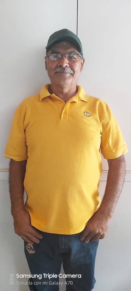 LorenaParedes02's tweet photo. @rumbosradio AYUDA RT necesito que me ayuden a difundir mi papá José Martin Paredes de 59 años se encuentra desaparecido desde el 5/5/20 ha perdido la memoria quien lo vea contactar a los números 0416-9731634 . @Unionradionet @RadioRumbo1074 @Unionradionet @RCR750 #ServicioPublico #ayuda https://t.co/7VdrsxMaCg