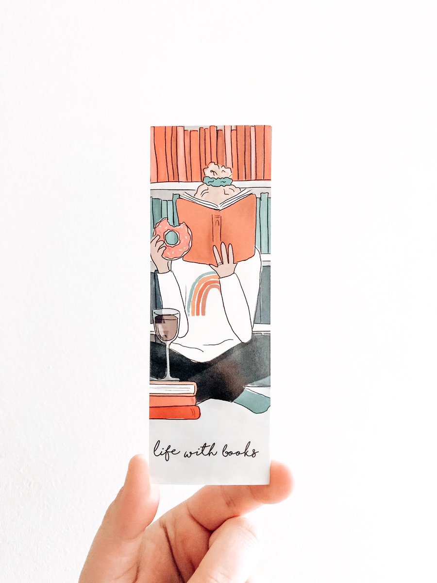 life_withbooks's tweet photo. I now have bookmarks! Check out my Instagram for a chance to win one! Instagram handle is @ life__with__books ! #BookMark #LifeWithBooks https://t.co/PPbXp4fEbx