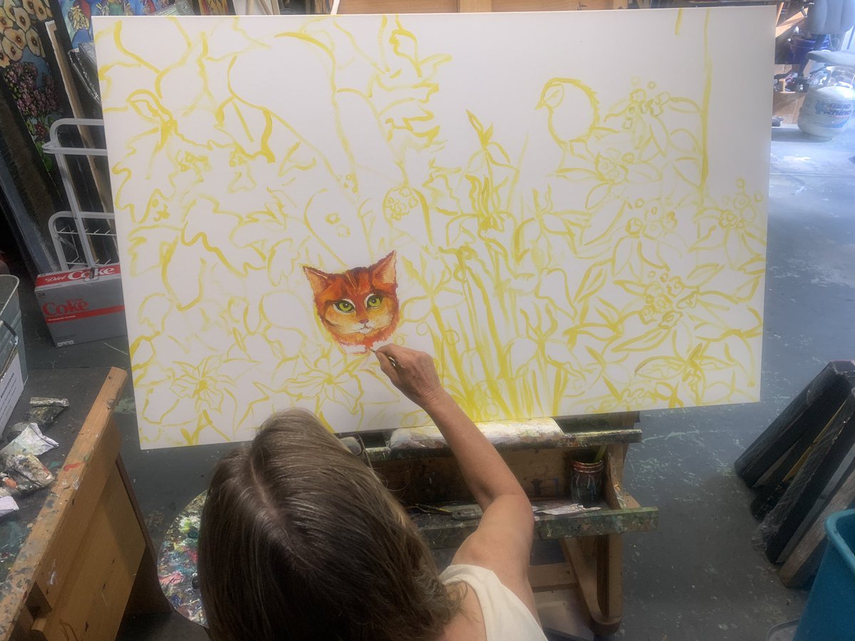 ArtMcquinn's tweet photo. Linda is working on her New Oil Painting, a 36”x48”, Gallery Wrap Canvas for future Shows.  Website:  https://t.co/748RNymYH5   #arts #art #flowers #cat #cats #folk #hendersonvillenc  #folkart #contemporaryart #oilpainting #artgallery #islandconclavegallery #howardalanevents https://t.co/uWAwmcWh9z