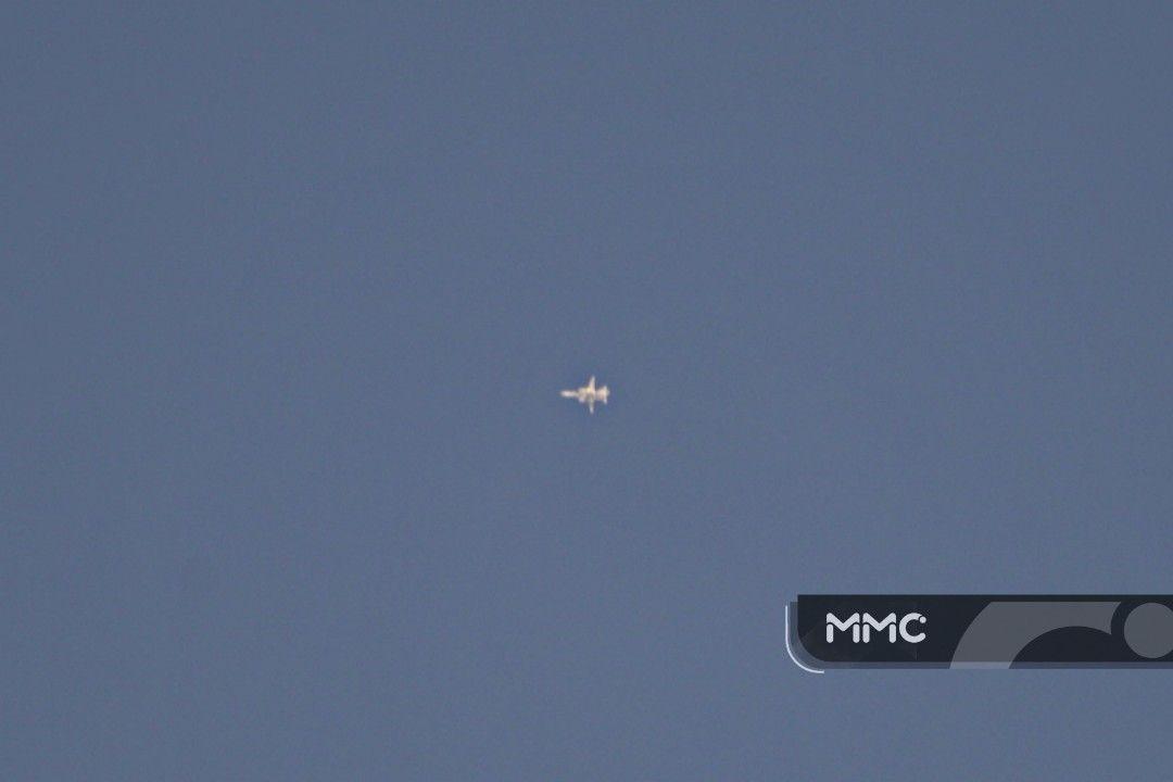   #Syria: clear photo showing a   #RuAF Su-24 involved in today& #39;s bombardment on Ghab & Jebal Zawiyah. Several   #Russia|n airstrikes also reported tonight.