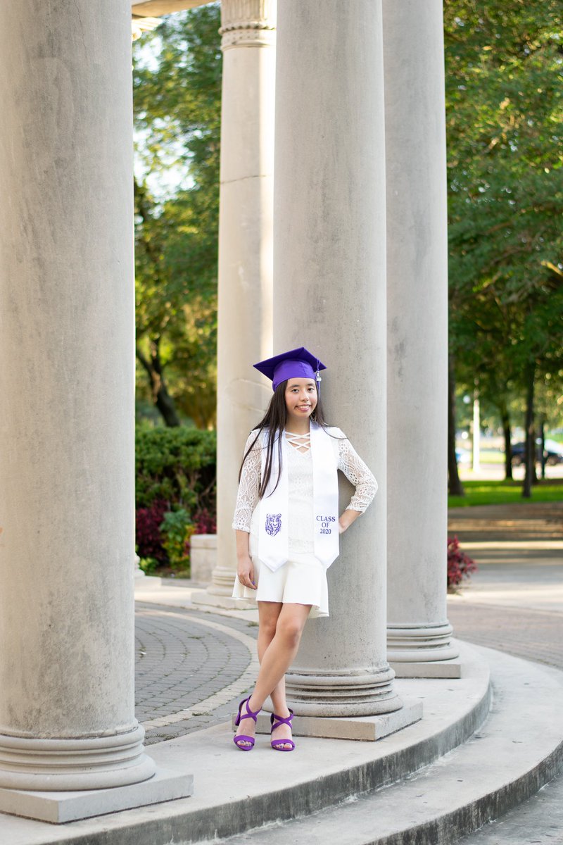 ibaphoto's tweet photo. Diana | Senior Session  #houstonseniorphotographer #Houston #aliefisd https://t.co/jNySwew85k