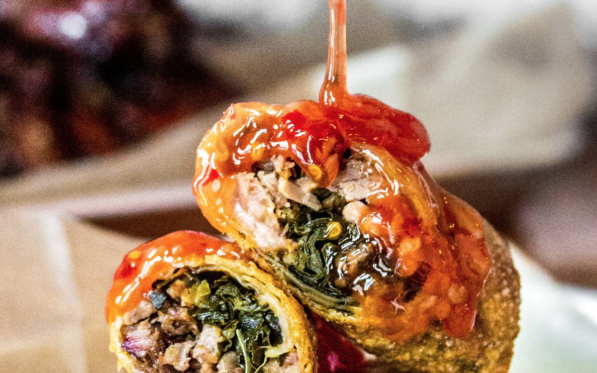 We're back running food tours every day! Can't tell ya how good that feels to say!

Come back to Savannah for a deliciously fun time!

#SavannahTaste #SavannahFood #VisitSavannah #SavannahSmokehouse #SouthernEggRolls