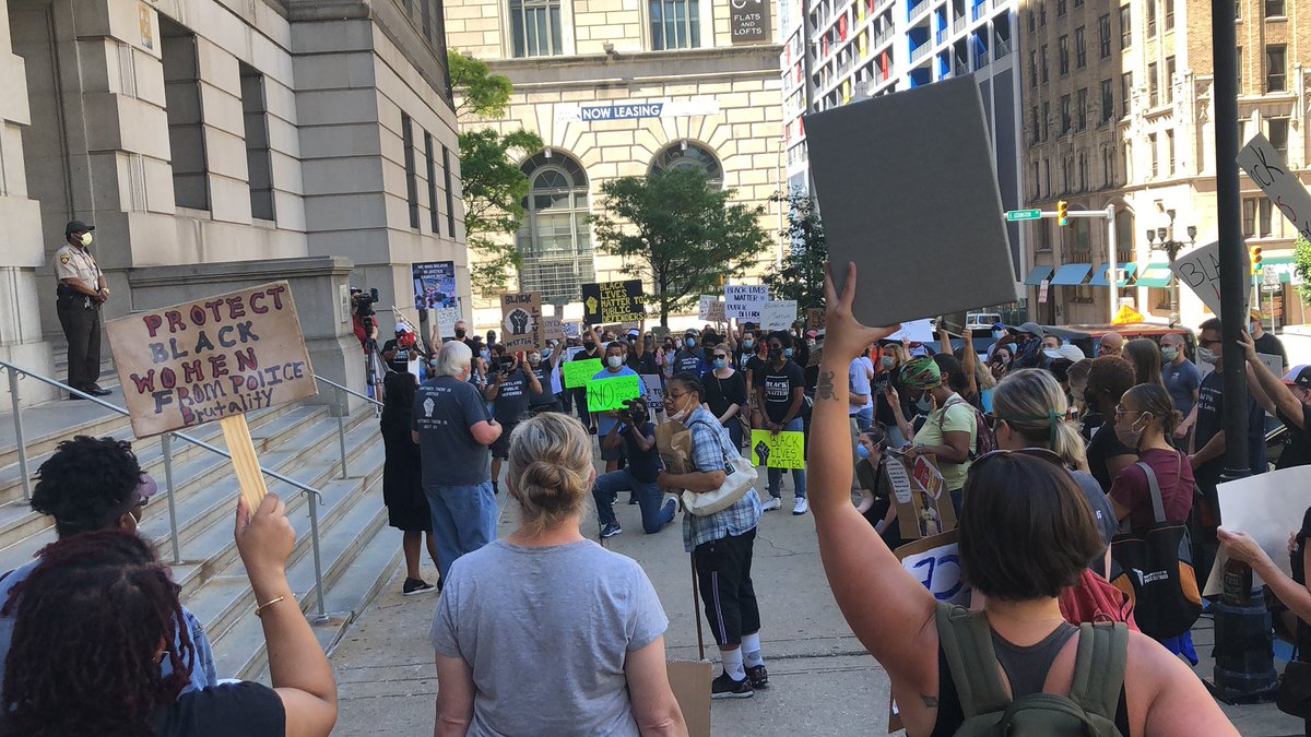 Rachael Tiehel tweet media