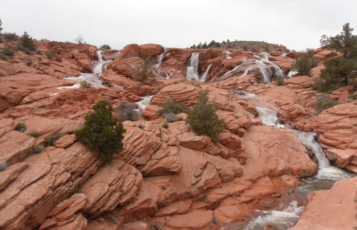 RemoteWorkUSU's tweet photo. "Where in the Rural" is this beautiful place? Comment your guesses below! #usuextension #whereintherural #liveruralworkremote #remotework #ruralonlineinitative https://t.co/MpG5voQwup