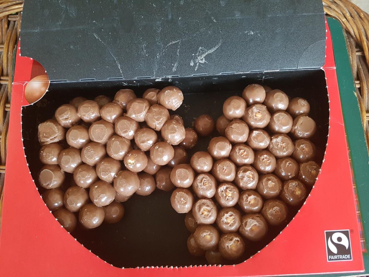 katefleming79's tweet photo. @Tesco my mum bought some Malteasers and when she opened them they are in two solid blocks and inedible. My mum loves her Malteasers and has ten every evening. Will someone be able to assist on this as she is very disappointed. https://t.co/uEc9WV8Szv