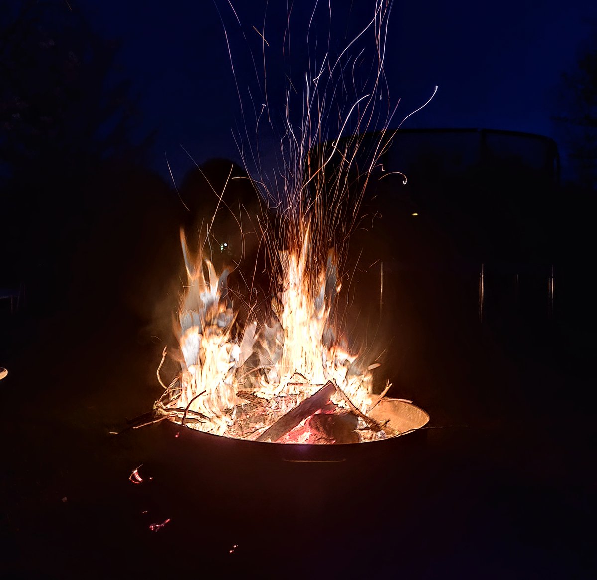 Day 3/7 - Jeden Tag ein Foto. Eine Woche lang. Keine Menschen, keine Erklärung. Jeden Tag eine Einladung, sich zu beteiligen. Mich lud <a href="/monipi_bo/">Monika Pieper 💚</a> ein. Ich lade <a href="/Herr_Froehlich/">Sebastian Fröhlich</a> ein.