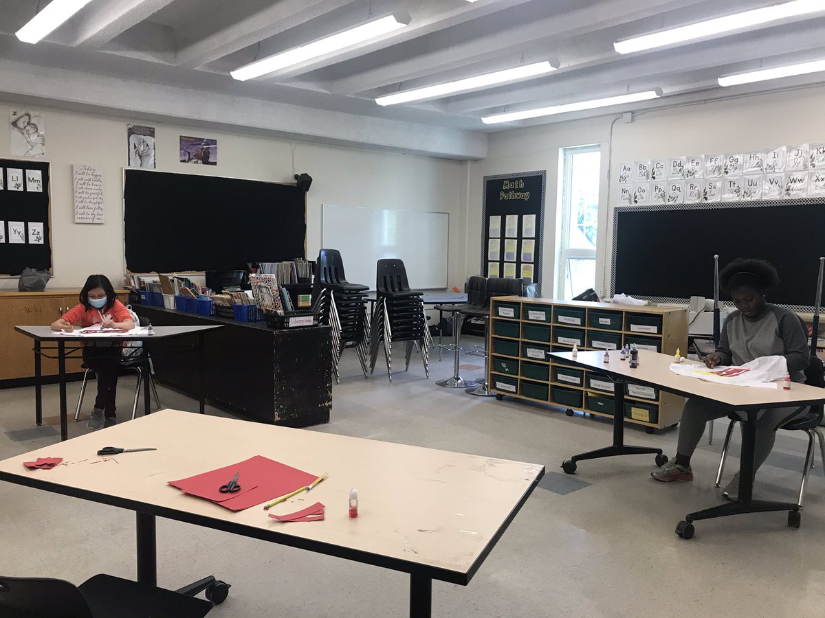 You have no idea how happy I am to see part of #Team14 again! 
School isn’t quite back to normal yet, but we’re just glad to see each other in person again. Nothing beats in-person interactions! One of these days, we’ll be able to have those long overdue hugs 💕 <a href="/DufferinSchool/">Dufferin School</a>