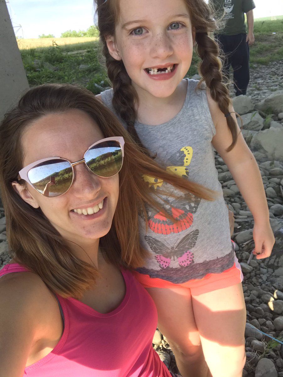 AshleyEKennedy's tweet photo. Mini me ❤️ https://t.co/HmE7Jj9BEY