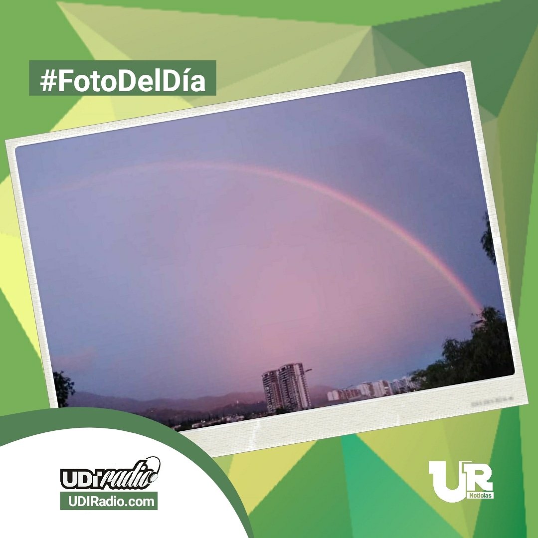 UDIradio's tweet photo. #FotoDelDía 🙌 El cielo de #bucaramanga todo un espectáculo natural 🤩 

#URNoticias #Udiradio #NuestraEmisora https://t.co/Em2AVu1Vx9