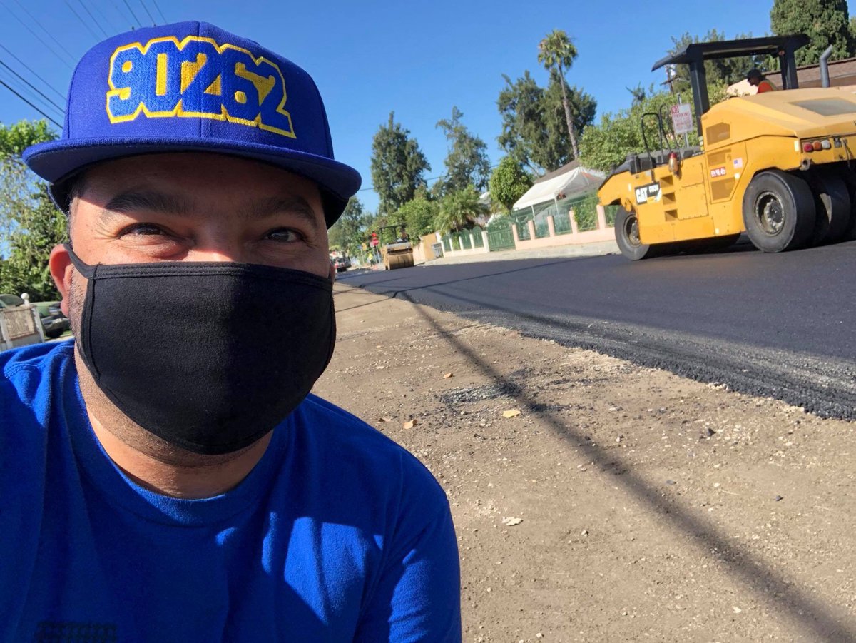 Great News, Lynwood! 

Bullis Rd (Josephine - Cedar) is being paved today. We thank you for your patience as we continue to repair more of our streets 💪🏽👷🏽‍♂️ #ResultsForLynwood