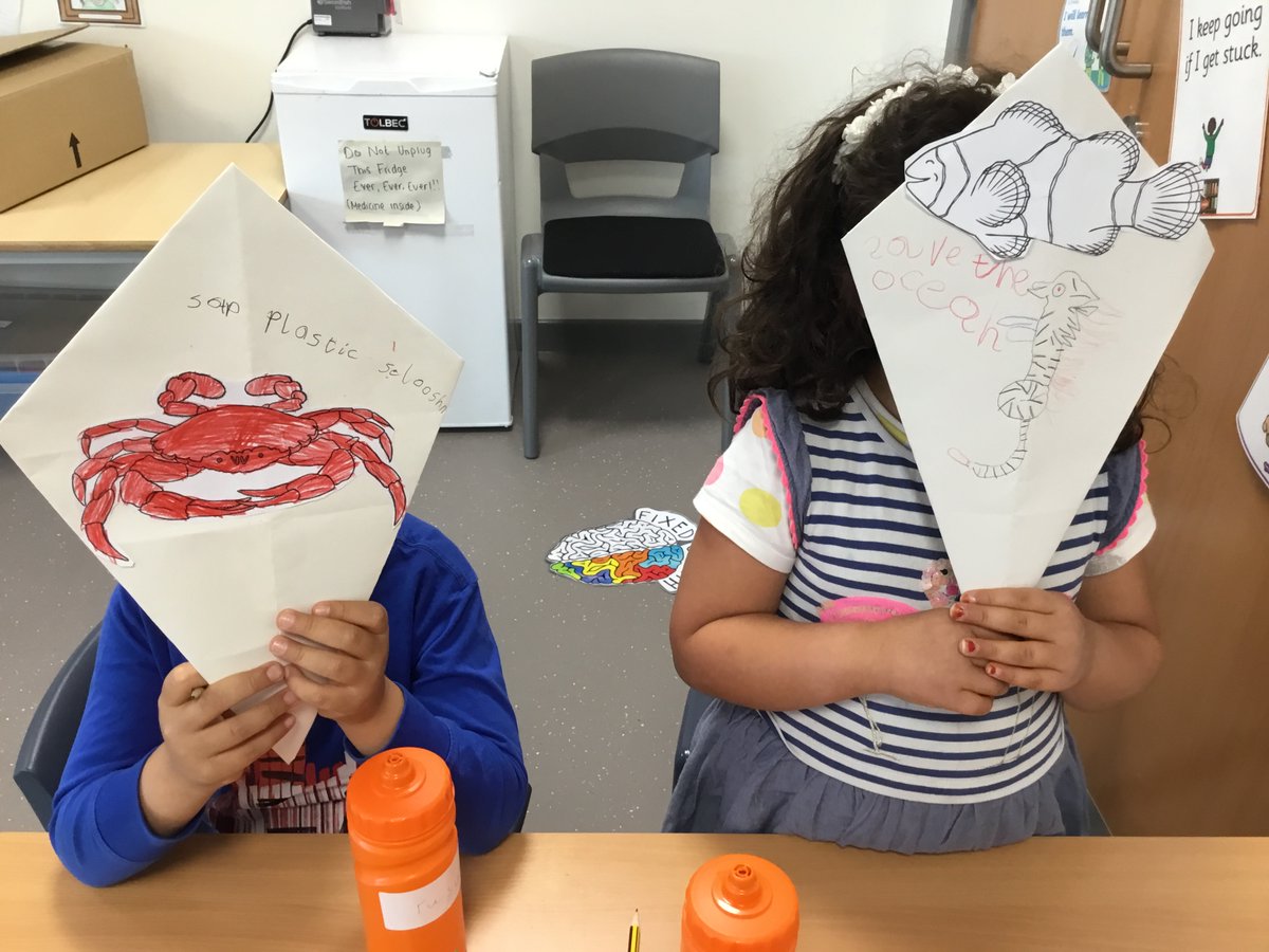 MissJamal13's tweet photo. Happy World Ocean's Day from the key worker group! We read 'Someone Swallowed Stanley' by @sarahVroberts and created some kite shaped posters around saving our oceans by limiting plastic pollution! 🌊🐳https://t.co/n4Mi2EIbH7 https://t.co/5pF0GFfIfP