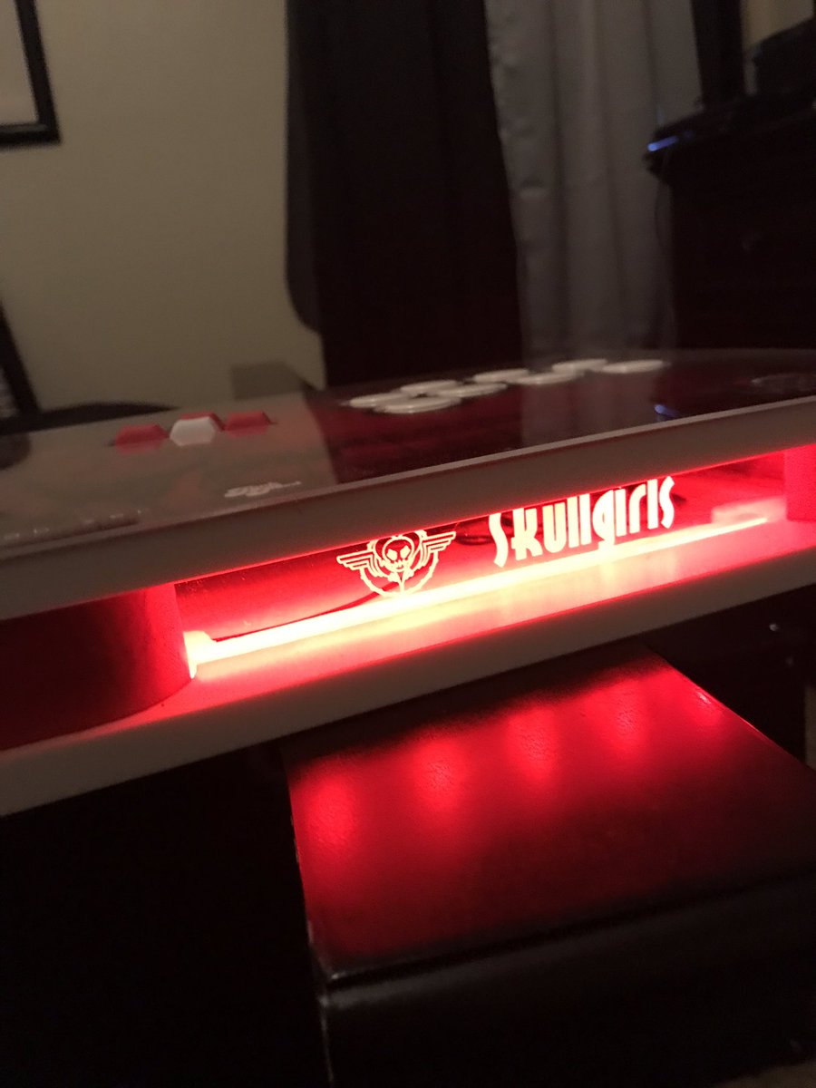 boler394's tweet photo. Ladies and gentlemen it’s...SHOW TIME!!!!!!!!
Huge shout outs to @junkfoodarcades for making this amazing mix box stick @ArcadiaCustoms for the amazing artwork and to @focusattack for the print out thanks guys  and remember PLAY SKULL GIRLS!!!@dapurplesharpie @WoolieWoolz https://t.co/s9i4uQ0RyG