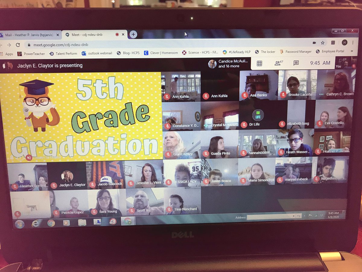 HPJarvis6's tweet photo. Loved celebrating my 5th graders at the end of this crazy year! ❤️🦊❤️@NuckolsFarm #NFESLifeready https://t.co/YeqiTOM8Ex