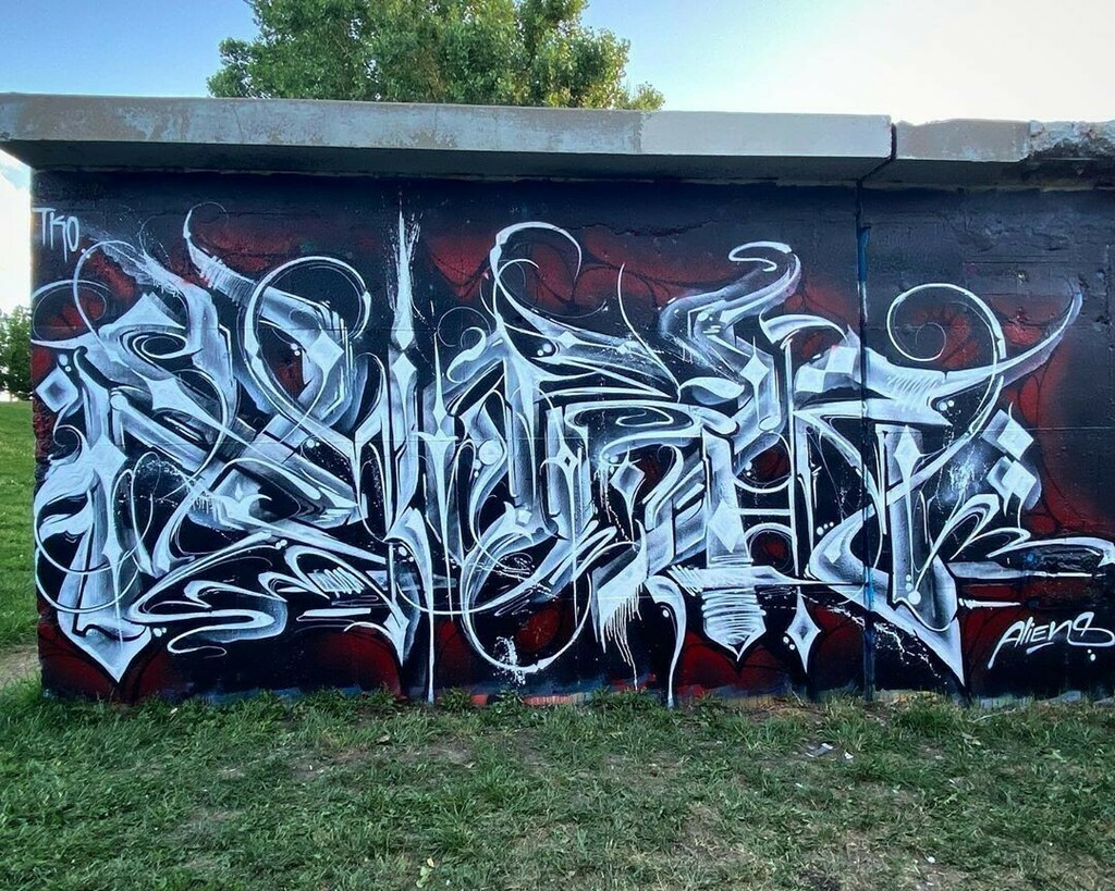 Bombing Science - Artsy SCOLA @_skola #graffiti #graff #skola #scola  #graffitiburner #graffitiart #graffitiporn #graffitiletters #lettering