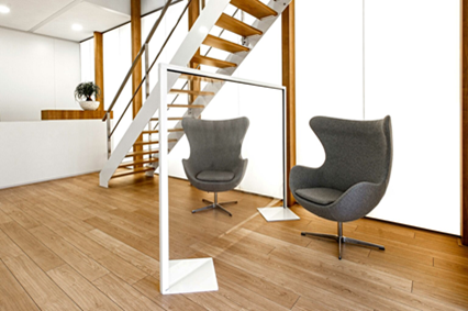 smiths_office's tweet photo. Smiths have stock and can deliver in 5-7 days! #COVID19 sneeze screens for office, pub, restaurant etc. email for more info sales@smithsofficefurniture.net
 #WorcestershireHour https://t.co/ZpDHmCDY4d