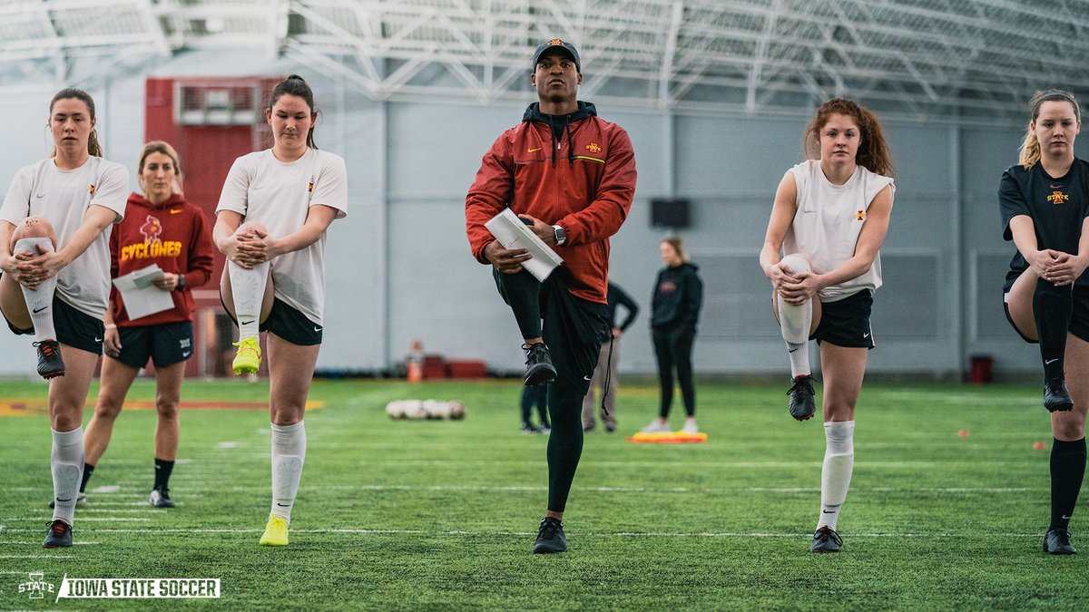 cycloneSCR's tweet photo. Can't wait until this team is back together 💛♥️

#Cyclones

🌪️⚽️🌪️ https://t.co/JQj3uPeJJ5