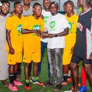 GenaroKasha's tweet photo. Don't Wear A brand 
Be A brand💯
@SirAlexas 
@odibets https://t.co/NiqAvskCcF