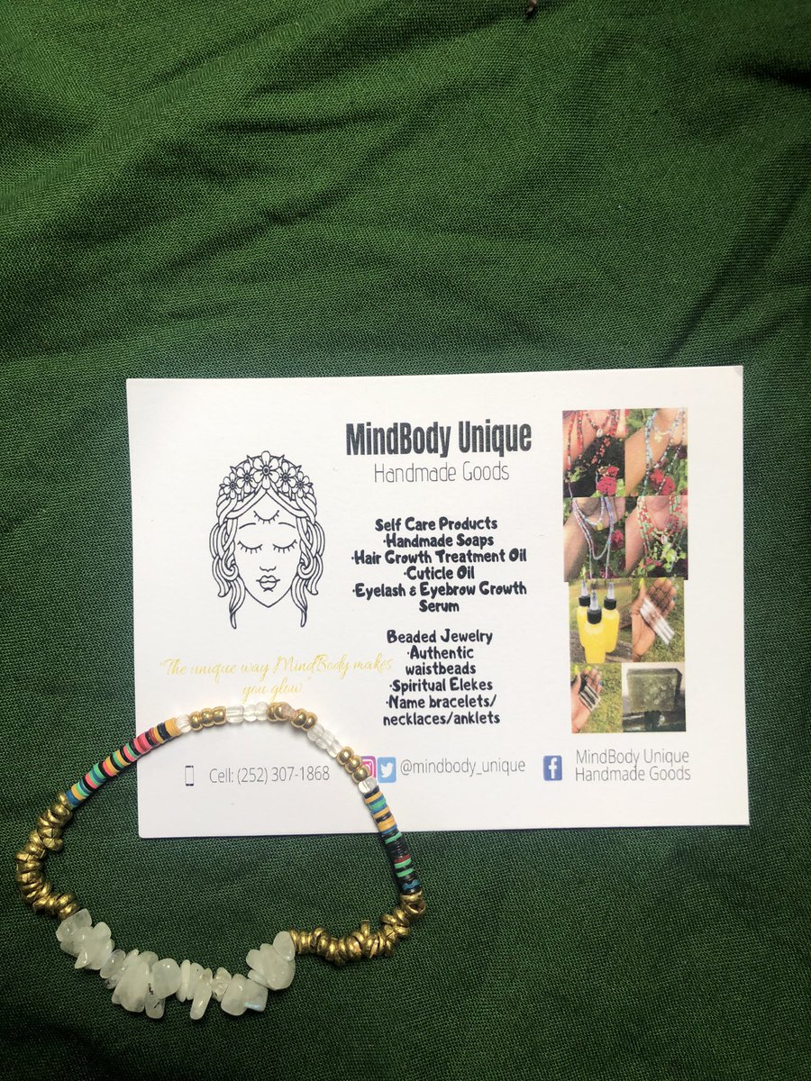 mindbody_unique's tweet photo. Moonstone Bracelet 🌕💗 
Moonstone is a stone for new beginnings, inner growth, and strength. Creative and intuitive power of feminine energy is activated by the moonstone. It helps balance and cool down emotions and stress. 
#devinefeminine #moonstone #crownchakra https://t.co/wZrUTJku3U
