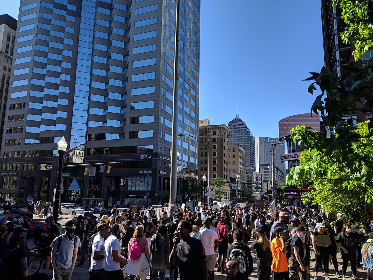 SoftwareVerde's tweet photo. Members of the Software Verde Team participated in #Protests all over #ColumbusOhio last week. From downtown #Columbus to #Westerville and #UpperArlington we stood in solidarity with those who believe #blacklivesmatter and against police brutality. ❤️✊🏿

#softwareverde #smartcbus https://t.co/LN53xj9biT