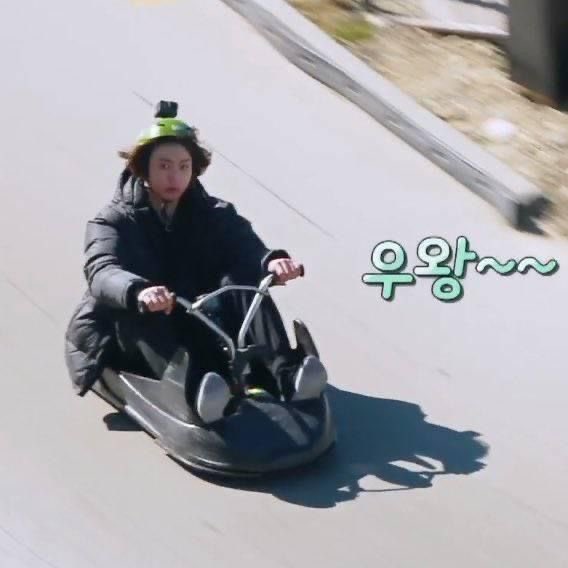filesjk's tweet image. ᵈʳᶦᵛᵉʳ ᵍᵒᵒᵍᶦᵉ                        driver JK