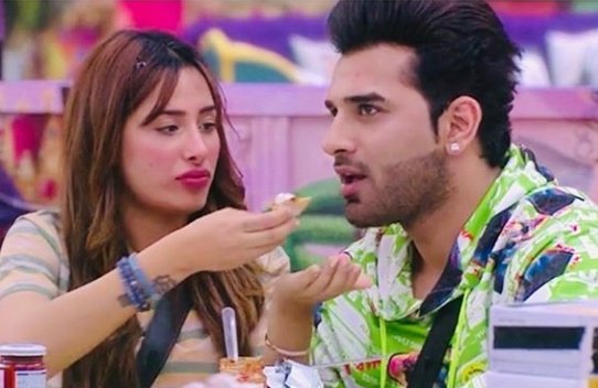  #Robsten  #Pahira  #ParasChabbra  #ParasChhabra  #TheRaddking HHandfed