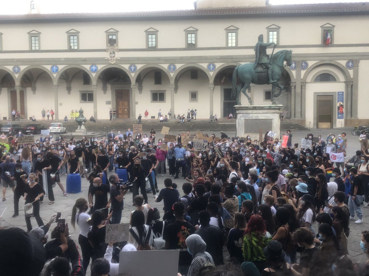 FirenzeRadicale's tweet photo. All Lives Matter 
yesterday, today and tomorrow!
#BlackLivesMatter #Firenze https://t.co/8nL1Cx0RKZ