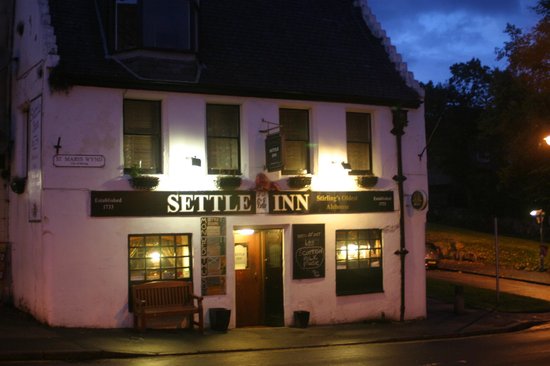 Pubs I Miss#9 The Settle Inn, StirlingA pub of great character and charm - the Settle is a community hub, an artistic haven and reliable local. Student-friendly without pandering. It looks like it could be on a Visit Scotland advert (in a good way).