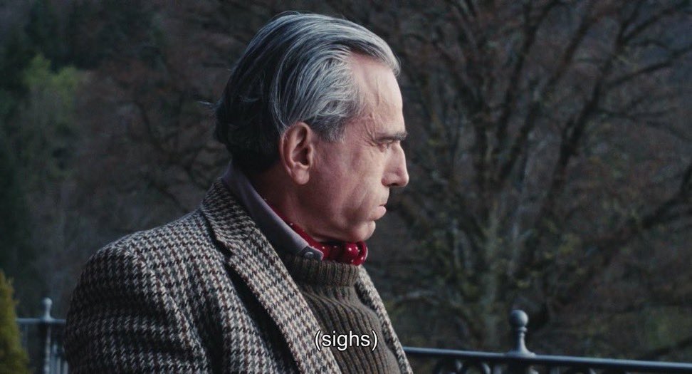 lessentielest's tweet photo. Domani levano mad men da netflix https://t.co/4yALd6DQYK