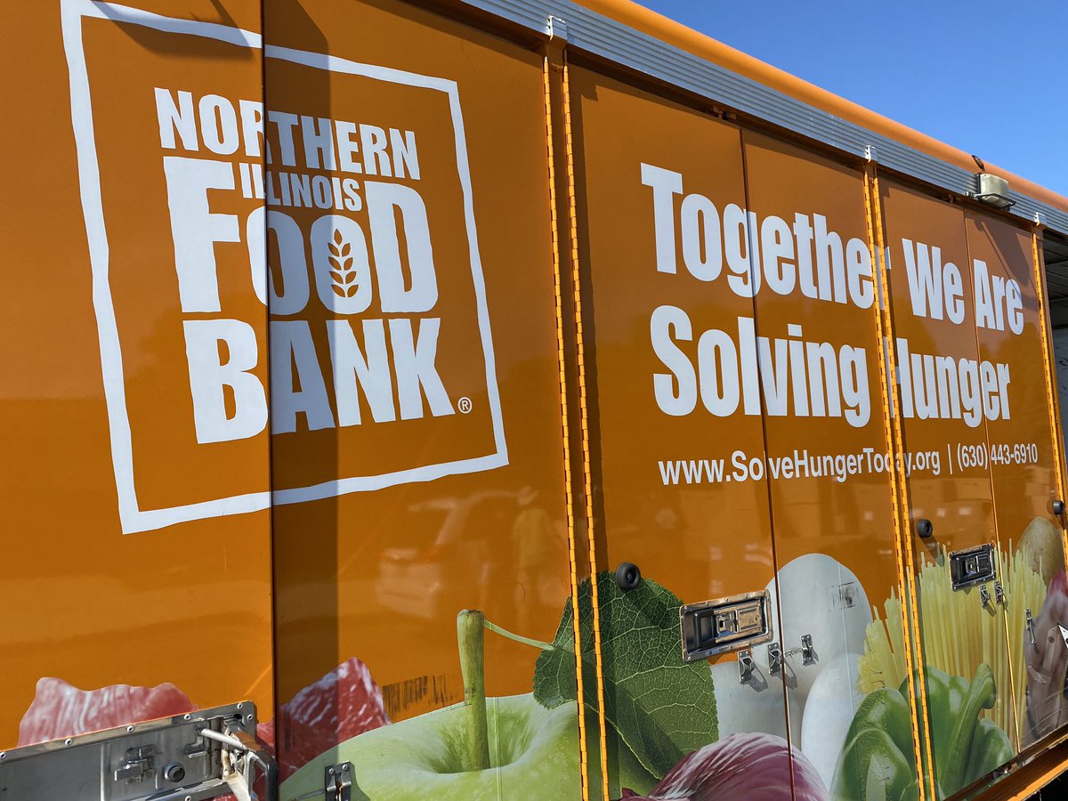 Free food distribution at West Oak Campus from 4-5:30 pm today! #D76Diamonds #Mundelein