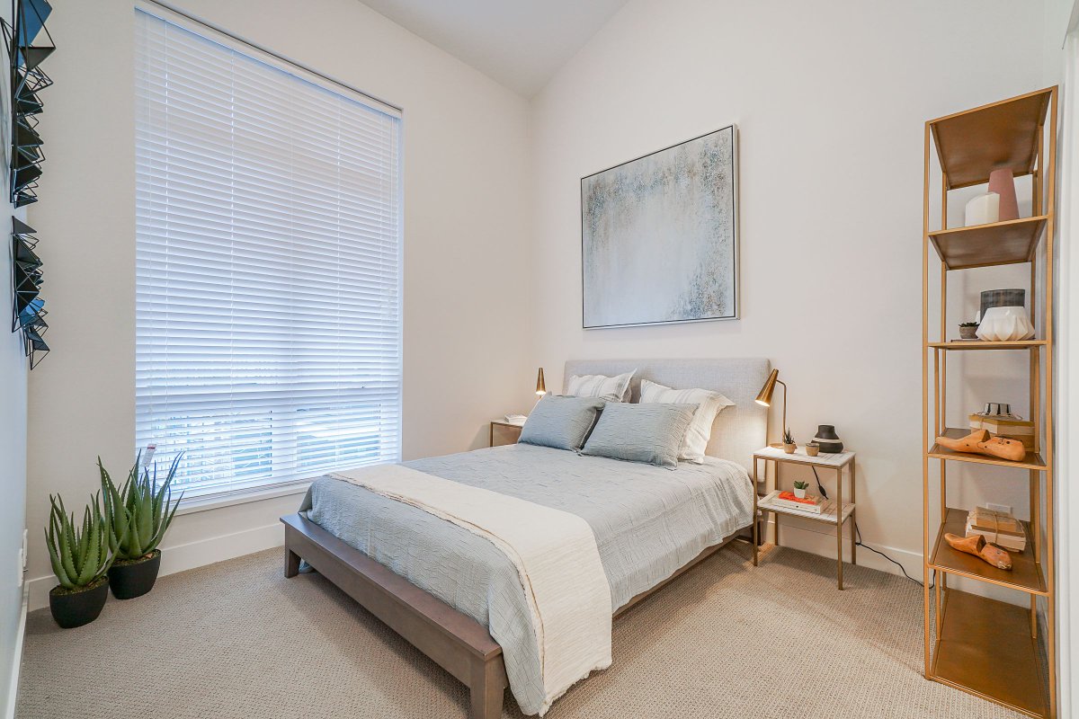 Allaire Group (@allairegroup) on Twitter photo It's not always about square footage - volume counts too! Check out the vaulted ceilings in our A2 Master Bedrooms. You can own from $829,900. email us at hello@liveatcedarridge.ca for more details or to book your private tour!
#newhome #masterbedroom #townhomes #portmoody It's not always about square footage - volume counts too! Check out the vaulted ceilings in our A2 Master Bedrooms. You can own from $829,900. email us at hello@liveatcedarridge.ca for more details or to book your private tour!
#newhome #masterbedroom #townhomes #portmoody