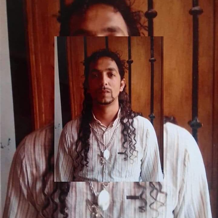 KaleAmenge's tweet photo. El primo Daniel ha sido asesinado. Nos cuenta su familia que recibió una brutal paliza en el calabozo de la comisaría de Algeciras,  días más tarde entregaron el cuerpo a su familia .No sólo en EEUU hay racismo, España lleva asesinándonos más de 500 años. 
#ElAntigitanismoMata https://t.co/M9xCDxNYkx