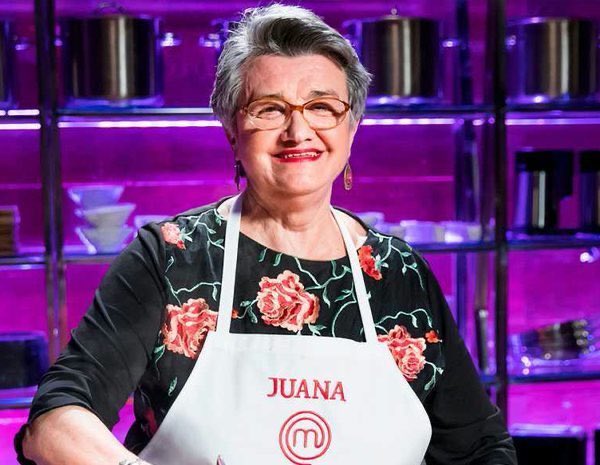 DarioDelAlcazar's tweet photo. La mimada de los lunes y la mimada de los miércoles. #MasterChef #CanalOT8J https://t.co/VYZU80RnwD