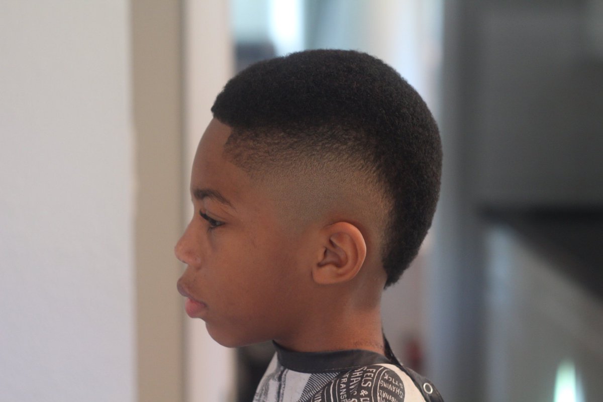 _jaylonx's tweet photo. HTX #QualityCuts is near you‼️
$20 -  House Visits
$25 - Weekends
$30 - After 8pm
DM to book appointments
#HoustonHaircuts
#Quality https://t.co/Fb7sKJaY4g